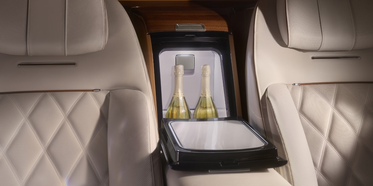 Maextro S800’s Dual-Temperature Vehicle Refrigerator